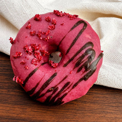 Cooka’s Cookies Donut Choco Berry pour chiens – chocolat rose 45 g
